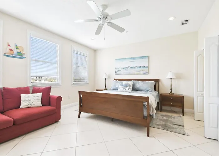 Waterfront 4-level Townhome With Rooftop Deck!