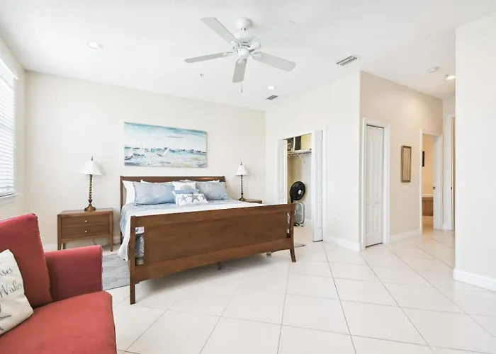 Сasa de vacaciones Waterfront 4-level Townhome With Rooftop Deck! *